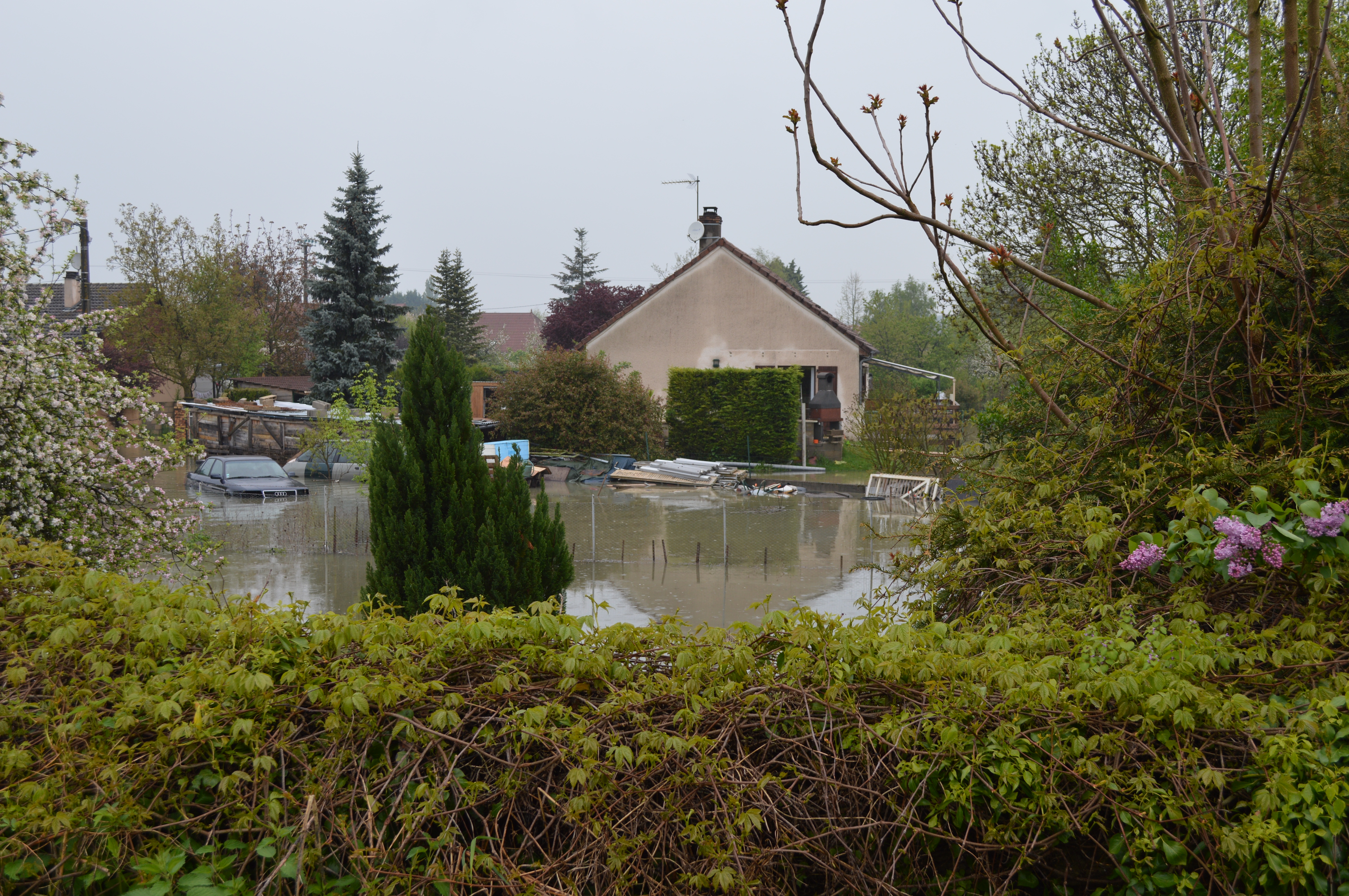 Crue de l'Ouche, en mai 2013, à Trouhans